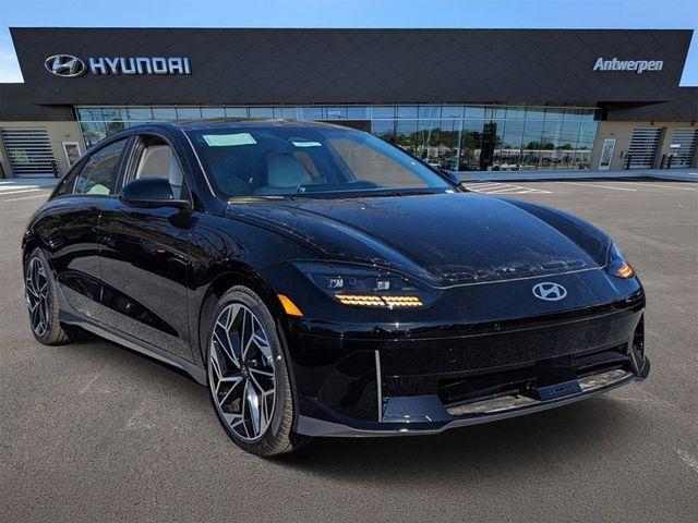 Photo of 2024 Onyx Black Hyundai IONIQ 6