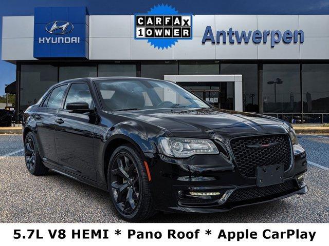 2022 Chrysler 300