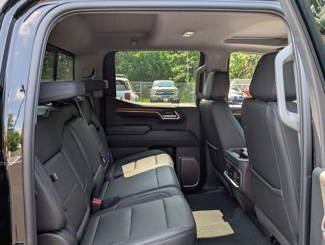 Photo of 2024 Onyx Black GMC Sierra 1500