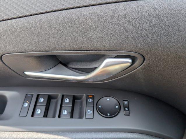 Photo of 2025 Ash Black Hyundai TUCSON Hybrid