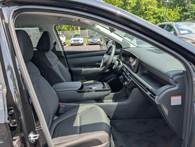 Photo of 2025 Ash Black Hyundai TUCSON Hybrid