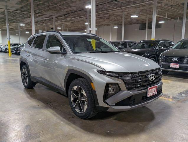 Photo of 2025 Shimmering Silver Hyundai TUCSON