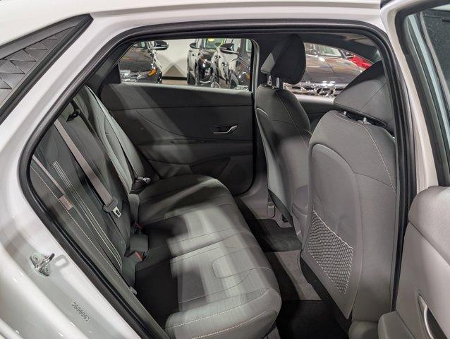 Photo of 2024 White Hyundai ELANTRA