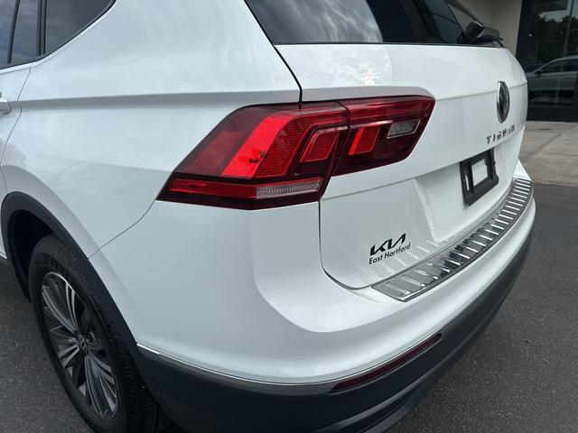 Photo of 2024 Pure White Volkswagen Tiguan