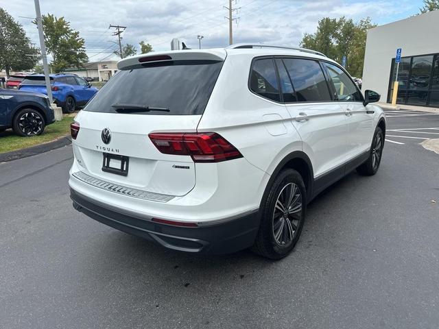 Photo of 2024 Pure White Volkswagen Tiguan