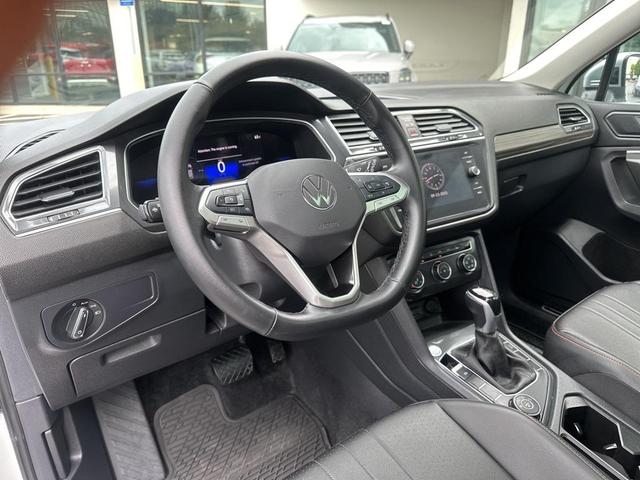 Photo of 2024 Pure White Volkswagen Tiguan