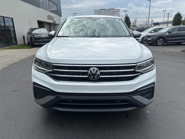 Photo of 2024 Pure White Volkswagen Tiguan