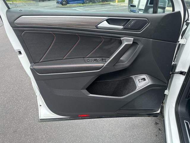 Photo of 2024 Pure White Volkswagen Tiguan
