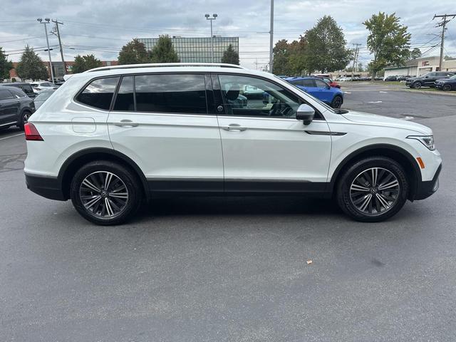 Photo of 2024 Pure White Volkswagen Tiguan