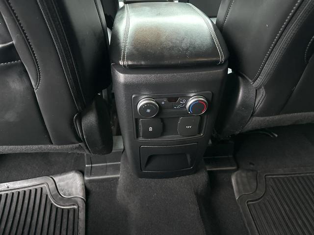 Photo of 2022 Agate Black Metallic Ford Explorer