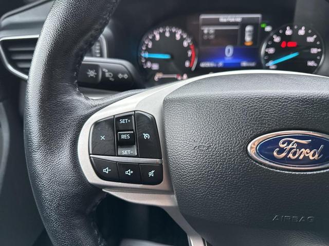 Photo of 2022 Agate Black Metallic Ford Explorer