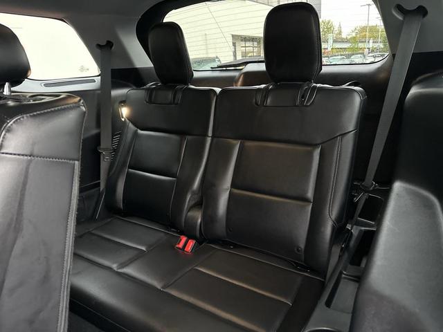 Photo of 2022 Agate Black Metallic Ford Explorer