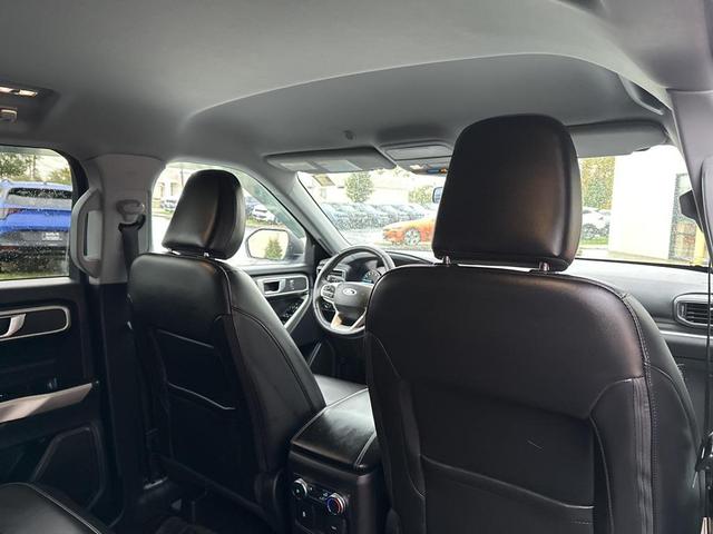 Photo of 2022 Agate Black Metallic Ford Explorer