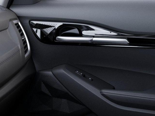 Photo of 2025 Fusion Black Kia Seltos