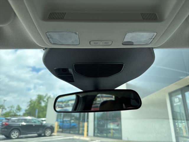 Photo of 2023 Gray Metallic Ford Escape