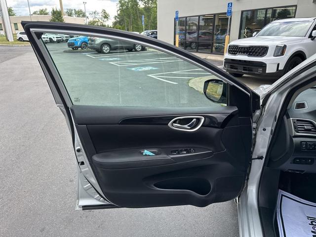 Photo of 2018 Brilliant Silver Metallic Nissan Sentra