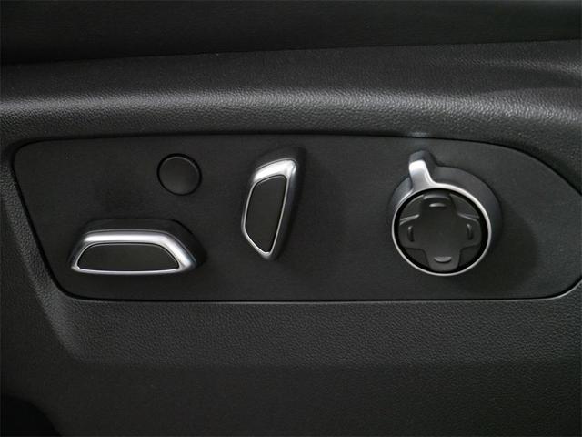 Photo of 2025 Onyx Black GMC Sierra 3500