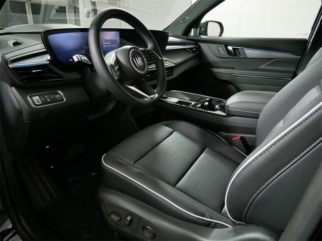 Photo of 2025 Ebony Twilight Metallic Buick Enclave