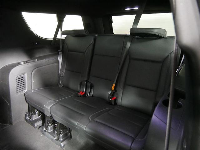Photo of 2023 Black GMC Yukon XL
