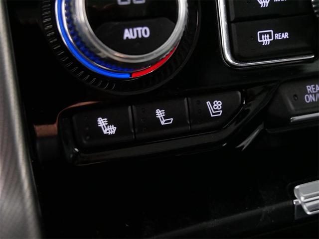 Photo of 2023 Black GMC Yukon XL