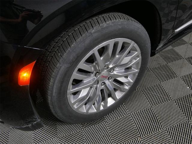 Photo of 2023 Black GMC Yukon XL