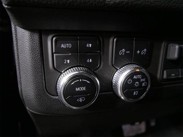 Photo of 2023 Black GMC Yukon XL