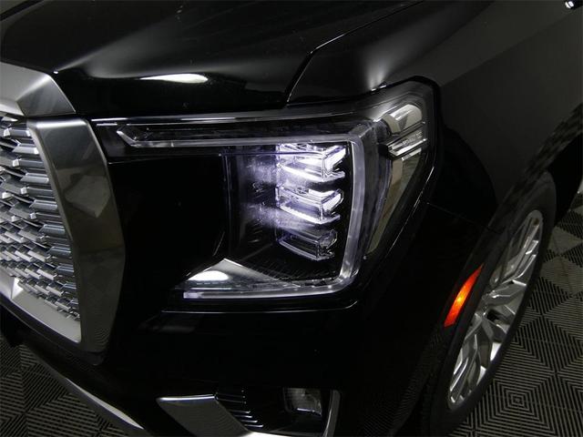 Photo of 2023 Black GMC Yukon XL