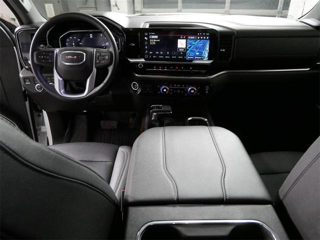 Photo of 2025 Summit White GMC Sierra 1500