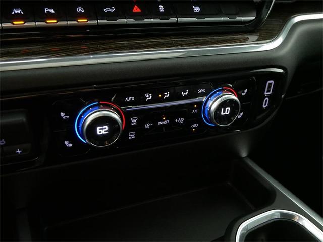 Photo of 2025 Summit White GMC Sierra 1500
