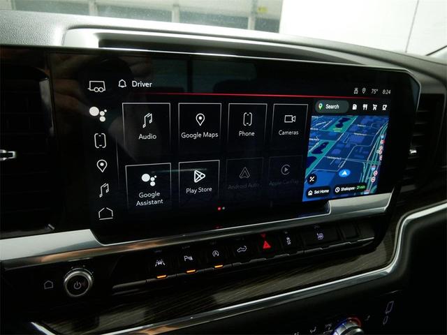 Photo of 2025 Summit White GMC Sierra 1500