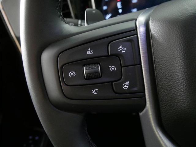 Photo of 2025 Summit White GMC Sierra 1500