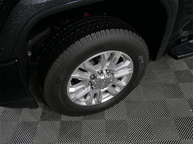 Photo of 2022 Onyx Black GMC Sierra 3500