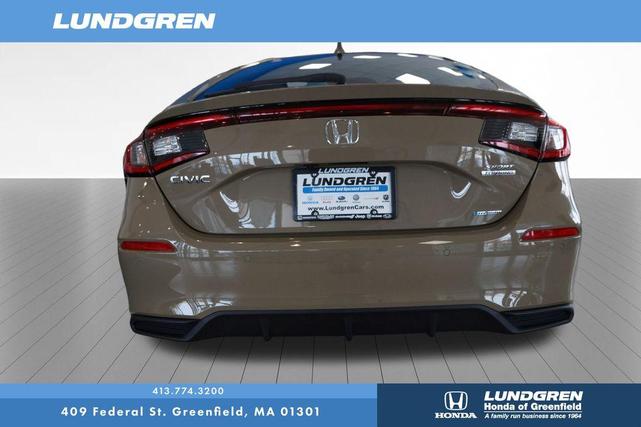Photo of 2025 Sand Dune Honda Civic Hybrid