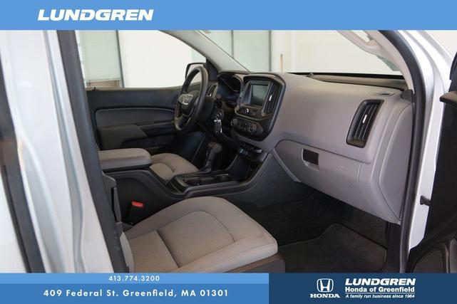 Photo of 2018 Quicksilver Metallic GMC Canyon