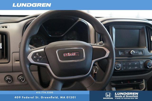 Photo of 2018 Quicksilver Metallic GMC Canyon