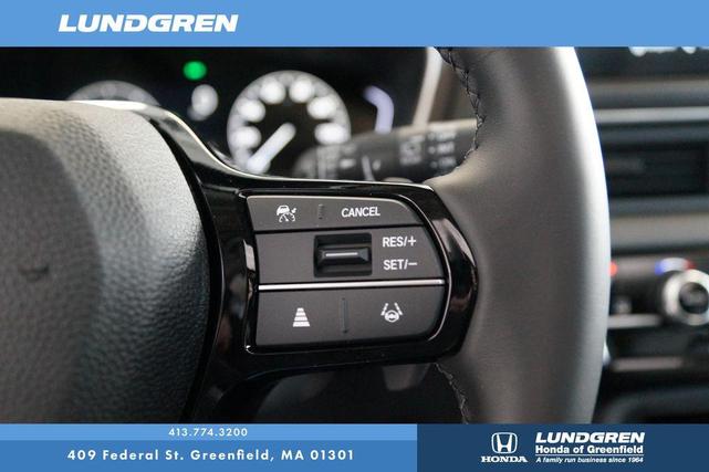 Photo of 2025 White Honda Pilot
