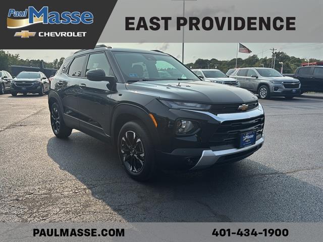 Photo of 2023 Mosaic Black Metallic Chevrolet Trailblazer