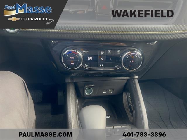 Photo of 2025 Mosaic Black Metallic Chevrolet Trailblazer