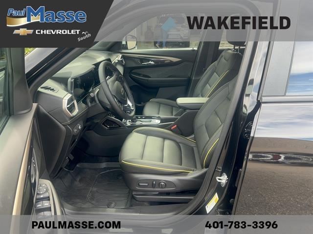 Photo of 2025 Mosaic Black Metallic Chevrolet Trailblazer