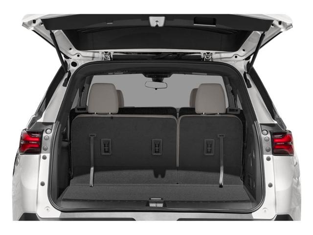 Photo of 2022 Silver Sage Metallic Chevrolet Traverse