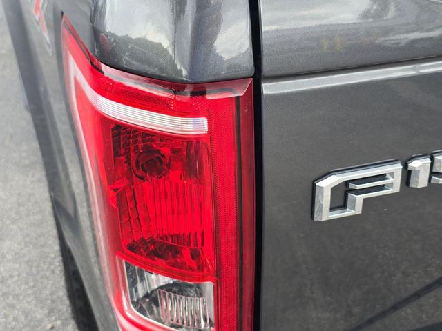 Photo of 2017 Magnetic Ford F-150