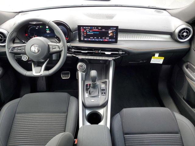 Photo of 2025 Alfa Black Alfa Romeo Tonale