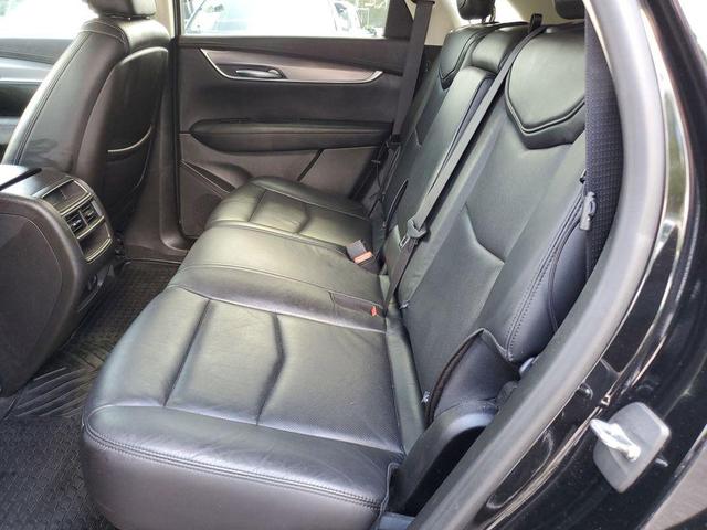 Photo of 2019 Stellar Black Metallic Cadillac XT5