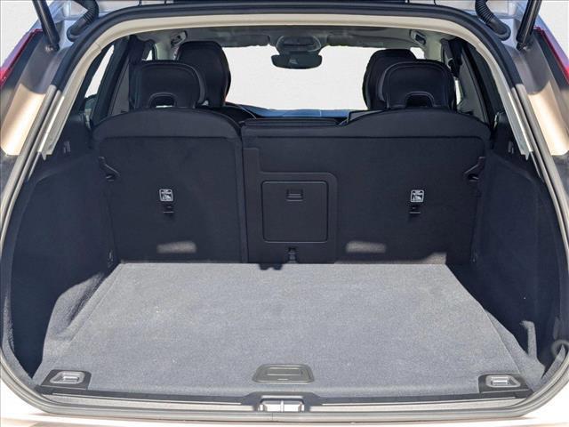 Photo of 2025 Bright Dusk Metallic Volvo XC60