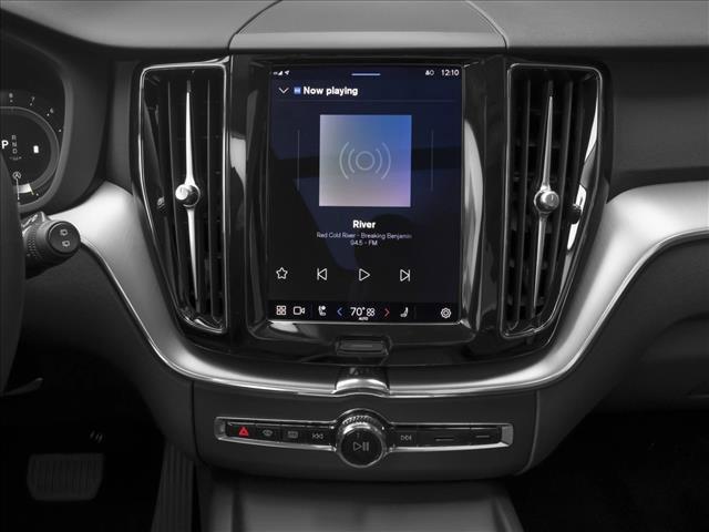 Photo of 2025 Denim Blue Metallic Volvo XC60