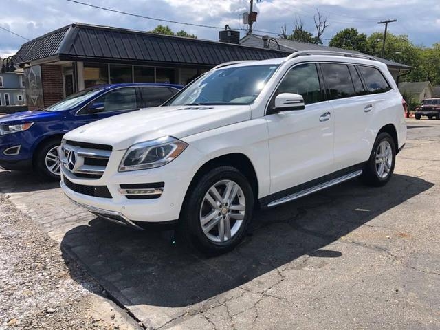Photo of 2016 White Mercedes-Benz GL-Class