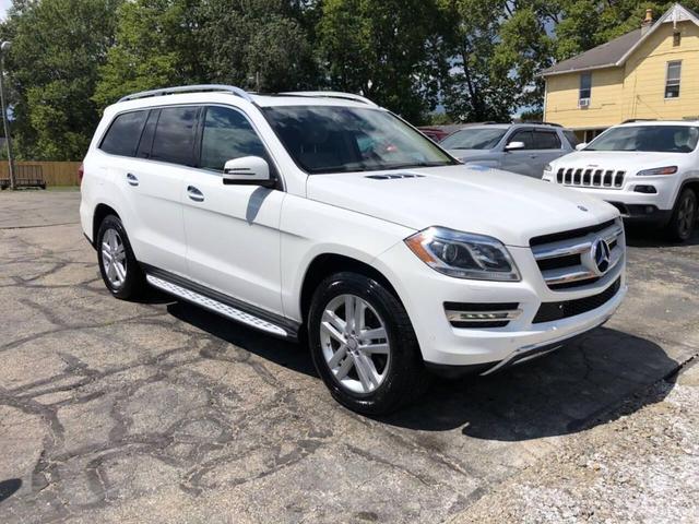 Photo of 2016 White Mercedes-Benz GL-Class