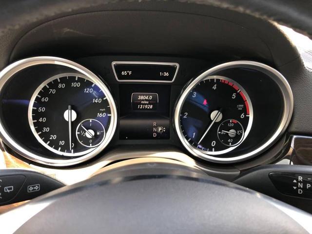 Photo of 2016 White Mercedes-Benz GL-Class