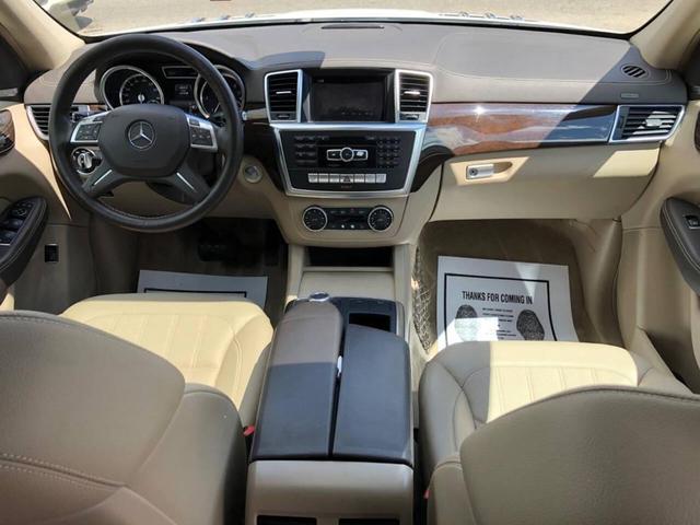 Photo of 2016 White Mercedes-Benz GL-Class