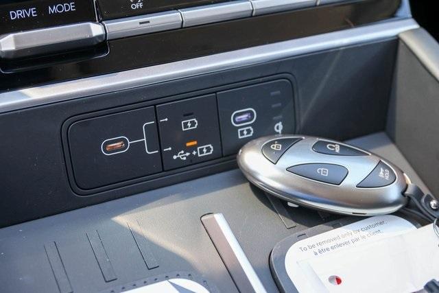 Photo of 2026 W6H Hyundai SANTA FE